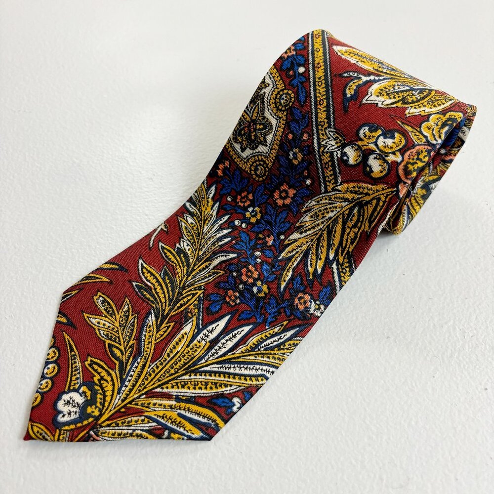 SAKS FIFTH AVENUE Silk Neck Tie Botanical Medallion Print Fall Thanksgiving